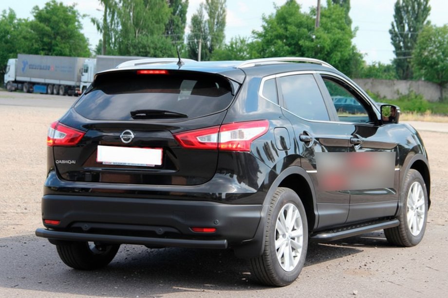 Nissan Qashqai 2014–2021 Achterbeschermbeugel AK002 Black (RVS) Image