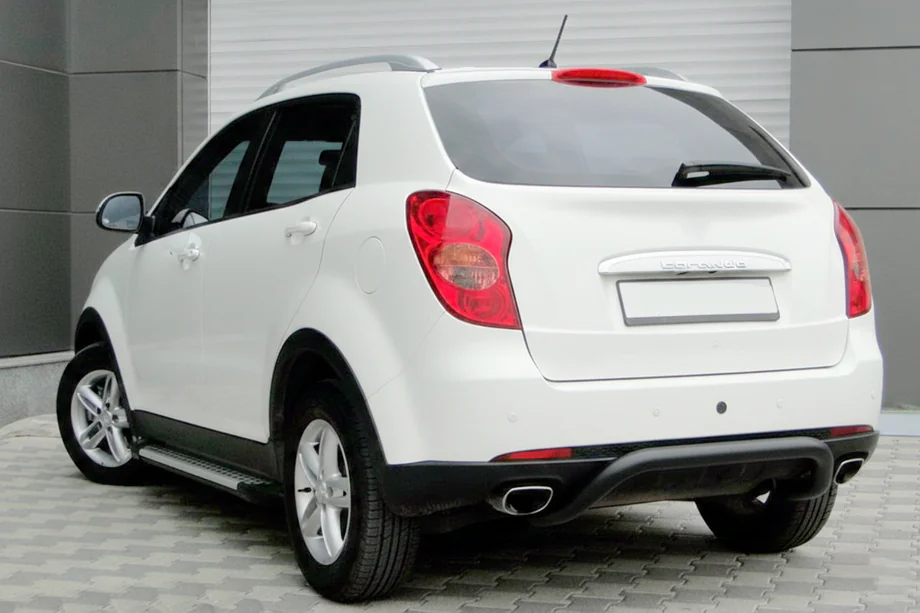 SsangYong Korando 2010–2019 Achterbeschermbeugel AK006 Black (RVS) Image