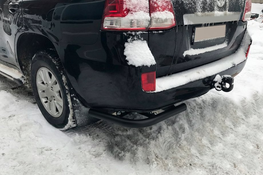 Toyota Land Cruiser 200 2007–2021 Achterhoekstukken AK003 Black (2 st., roestvrij staal) Image