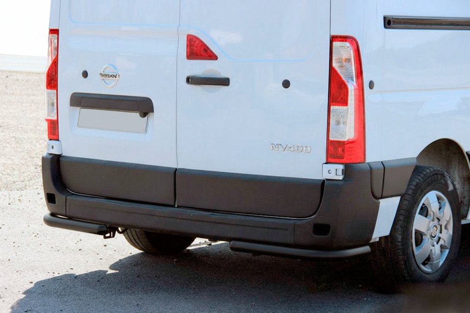 Nissan NV400 2010–2024 Achterhoekstukken AK003 Black (2 st., roestvrij staal) Image