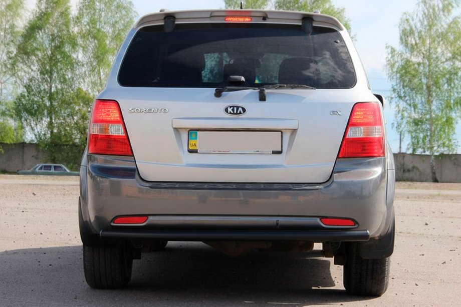 Kia Sorento I BL 2002–2009 Achterbeschermbeugel AK002 Black (RVS) Image