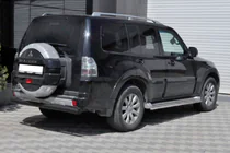 Mitsubishi Pajero Wagon III 1999–2006 Achterbeschermbeugel AK002 Black (RVS) foto 2