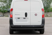 Fiat Fiorino/Qubo 2008–2024 Achterbumperbeschermer Black (RVS) foto 3