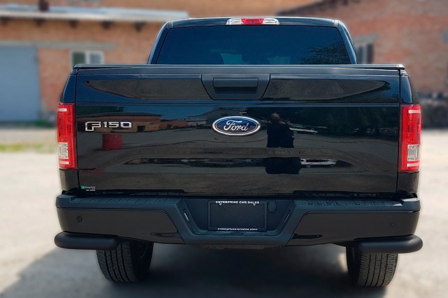 Ford F-150 2014–2021 Achterhoekstukken AK003 Black (2 st., roestvrij staal) Foto 1