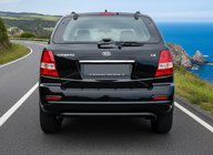 Kia Sorento I BL 2002–2009 Achterbeugel AK012 Black (RVS) foto 1