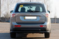 Mitsubishi Outlander 2012–2021 Achterbeugel AK004 Black (RVS) foto 2