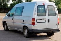 Fiat Scudo 1996–2007 Achterste dubbele hoekbeugels AK003-подвійний Black (RVS) foto 4