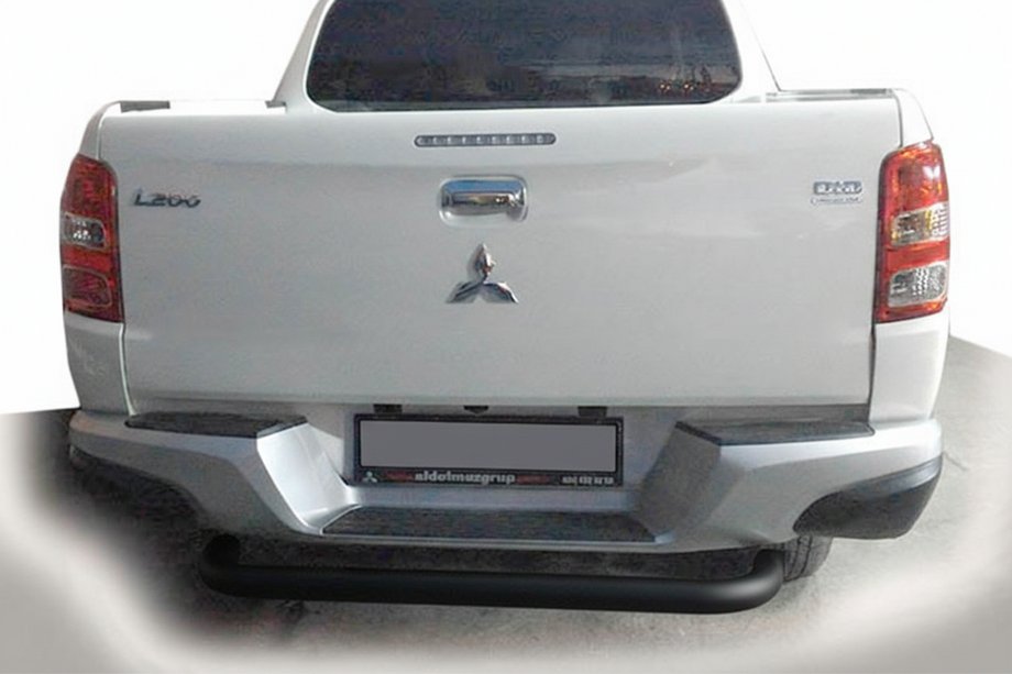 Fiat Fullback 2016– Achterbumperbeugel AK007 Black (RVS) Image