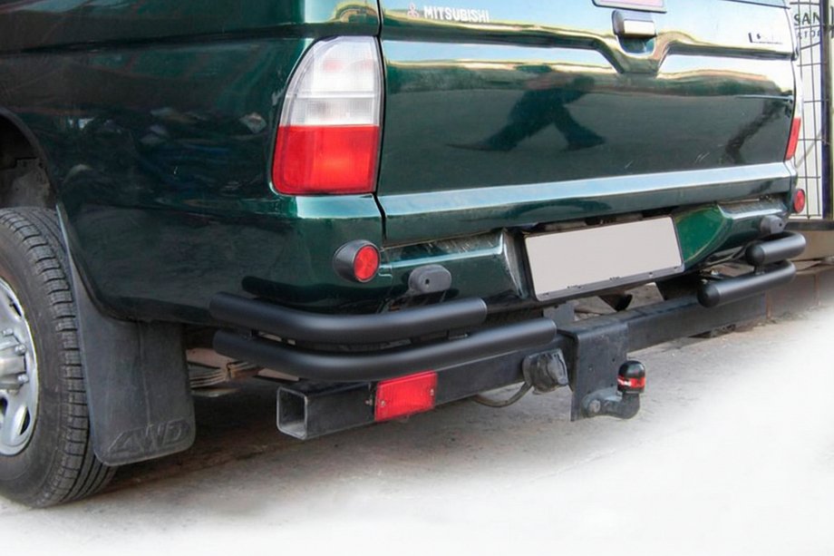 Mitsubishi L200 1996–2006 Achterhoeken AK003-Double Black (2 stuks, RVS) Image