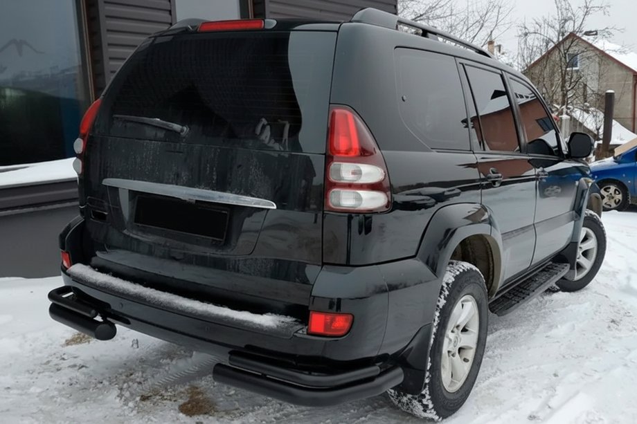 Toyota Land Cruiser Prado 120 2002–2009 Dubbele achterhoekbeugels AK003-2 Black (2 st., RVS) Image