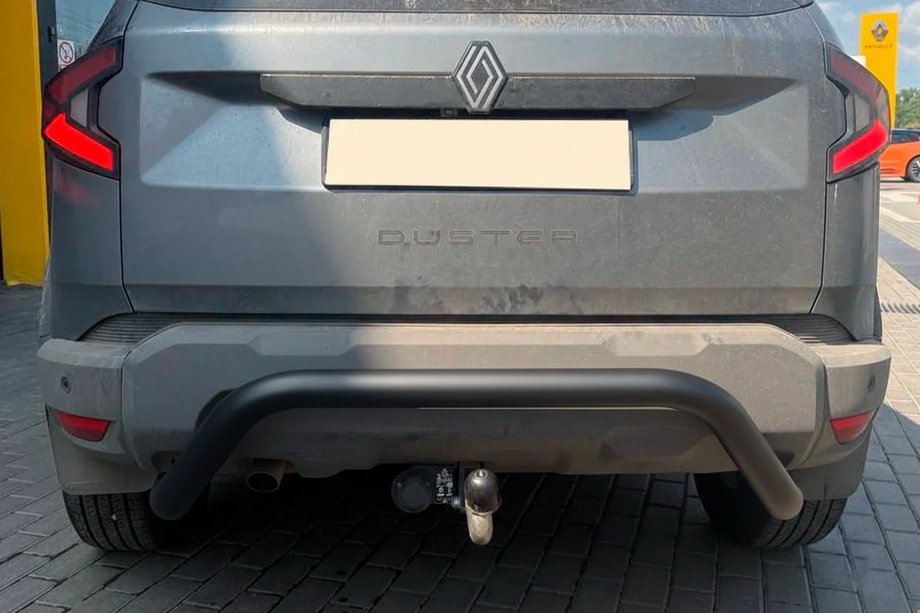 Dacia Duster 2024– Achterbeschermbeugel AK007 Black (RVS) Image
