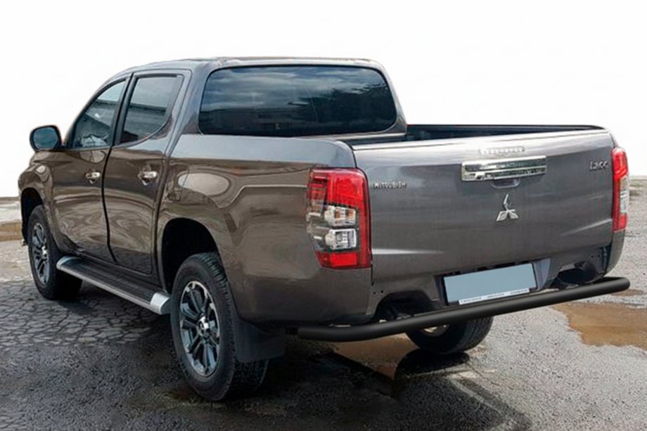 Fiat Fullback 2016– Achterbeschermbeugel AK005 Black (RVS) Image