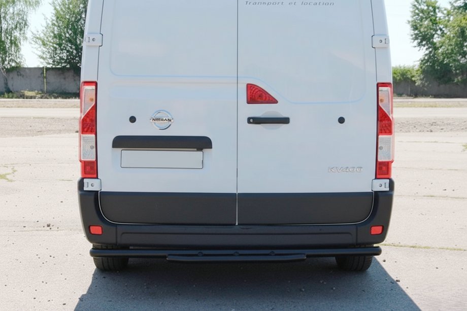 Nissan NV400 2010–2024 Achterbeugel AK008 Black (roestvrij staal) Foto 2