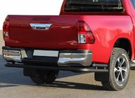 Toyota Hilux 2015– Achterbeugel AK005-2 Black (RVS) foto 3