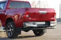 Toyota Hilux 2015– Achterbeugel AK005-2 Black (RVS) foto 4
