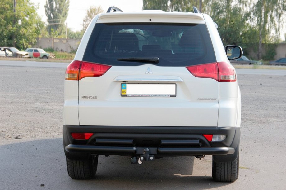 Mitsubishi Pajero Sport 2008–2015 Achterbumperbescherming AK003-Special Black (2 stuks, RVS) Foto 2
