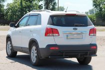 Kia Sorento II XM 2009–2014 Achterbeugel AK002-2 Black (RVS) foto 2