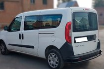 Fiat Doblo II 2010–2022 Achterrolbeugel AK005/2-Dubbel Black (RVS) foto 3