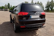Mitsubishi Pajero Sport 2008–2015 Achterbeschermbeugel AK002-2 Black (2 stuks, RVS) foto 3