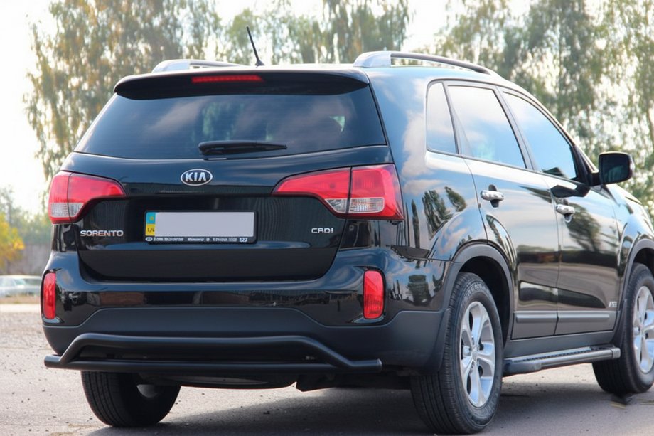 Kia Sorento II XM 2009–2014 Achterbeugel AK007-2 Black (RVS) Image