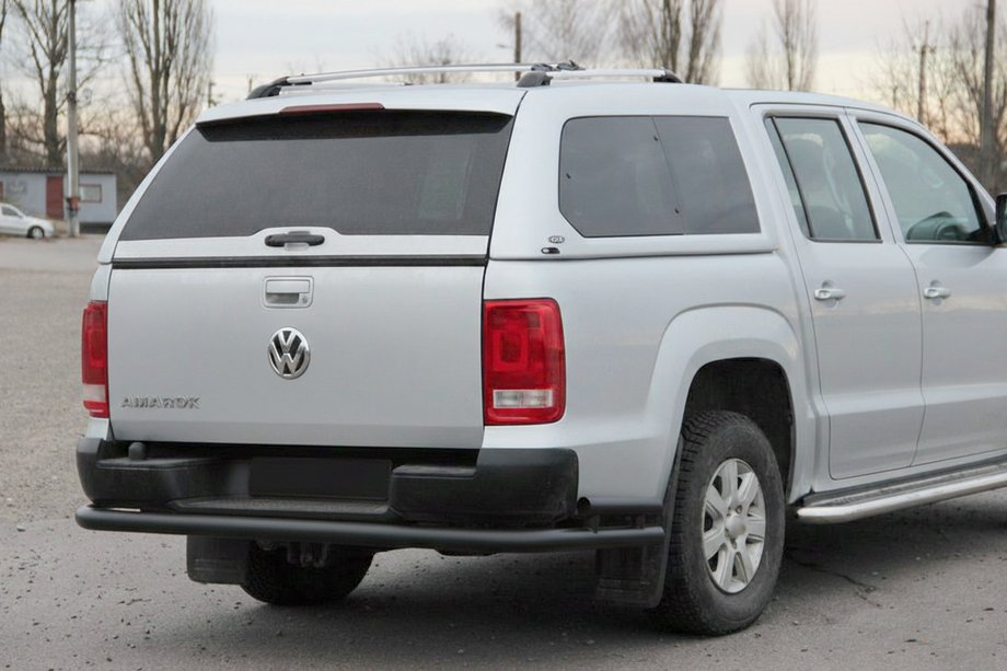 Volkswagen Amarok 2010–2022 Achterbeschermbeugel AK005-2 Black (2 st., RVS) Foto 1