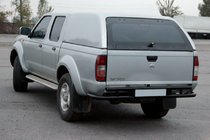 Nissan NP300 1999–2015 Achterbeschermbeugel AK004 Black (RVS) foto 1