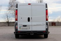 Renault Trafic 2001–2015 Achterbeschermbeugel AK003-Plus-2 Black (RVS) foto 2