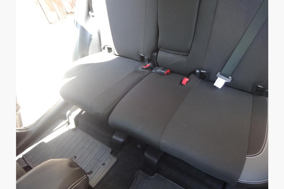 Toyota Rav 4 2013–2018 Autostoelhoezen (kunstleer↗stof, Premium) Foto 23
