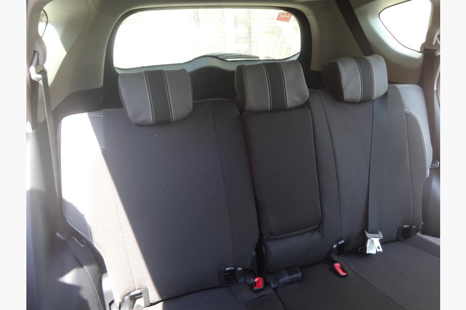 Toyota Rav 4 2013–2018 Autostoelhoezen (kunstleer↗stof, Premium) Foto 28