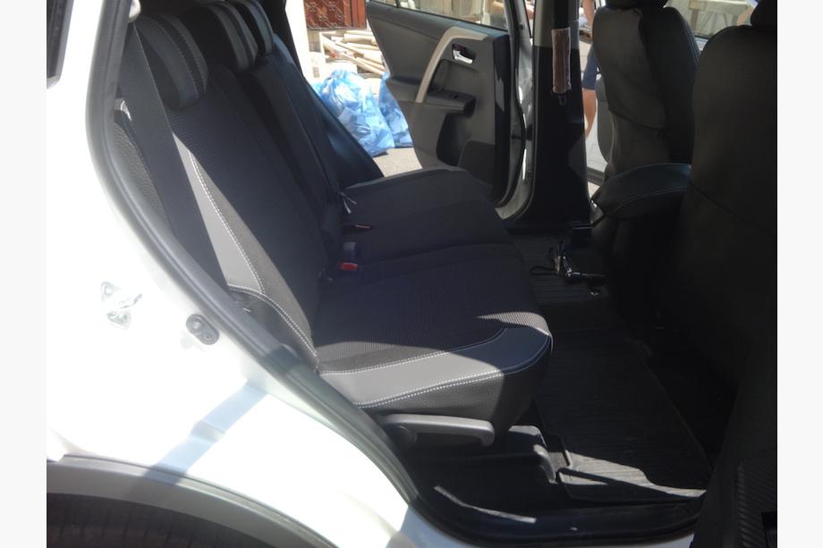 Toyota Rav 4 2013–2018 Autostoelhoezen (kunstleer↗stof, Premium) Foto 35