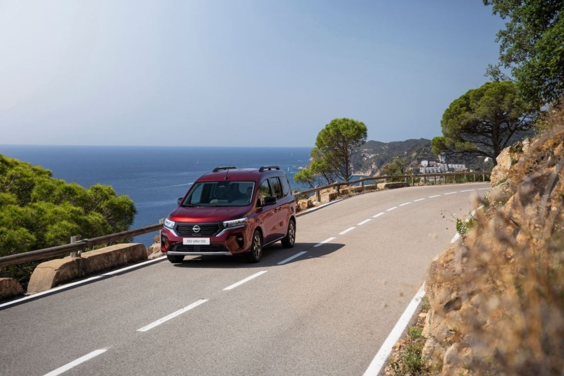 Nissan Townstar personenauto review: praktische compacte gezinswagen voor stad en familie