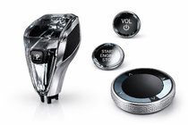 BMW X6 G06 2019–2027 Set kristallen interieuraccenten (automaatkeuzehendel + knoppen) foto 3