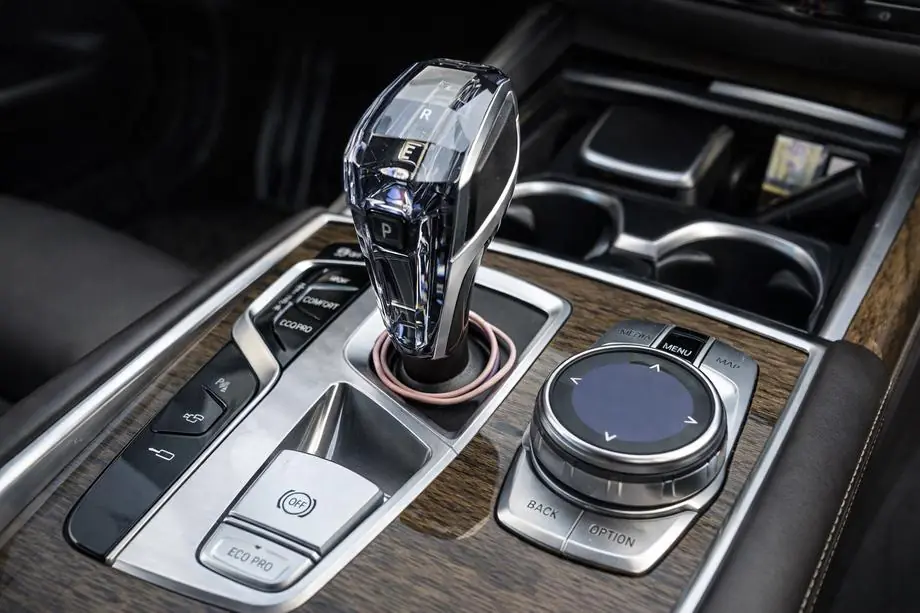 BMW 7 Serie G11/G12 2015–2022 Set kristallen interieuraccenten (automaatkeuzehendel + knoppen) Image