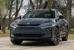 Toyota Crown Signia: Premium hybride crossover foto 2