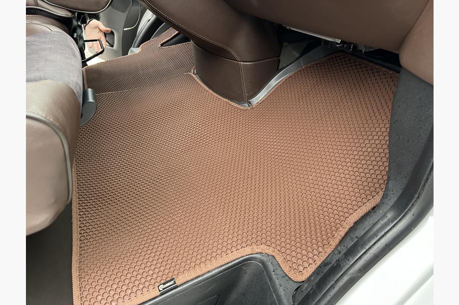 Mercedes Sprinter W907/W910 2018– Rubberen automatten Carsuit V2 (Bruin) Foto 3