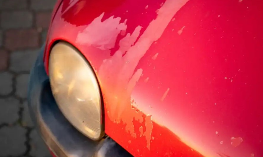 Waarom bladdert autolak af? Oorzaken en carrosseriebescherming
