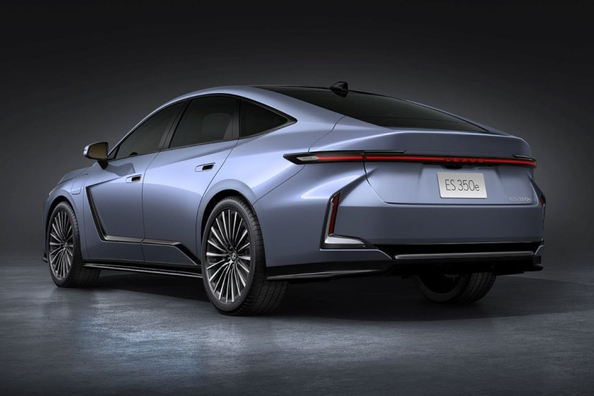 Lexus ES BEV: volledig elektrische premium sedan voor modeljaar 2026 Foto 3