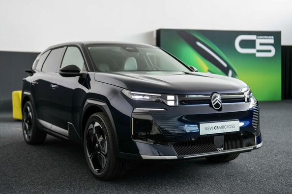 Citroën C5 Aircross Plug-in Hybrid (2025): review van de plug-in hybride crossover Foto 4