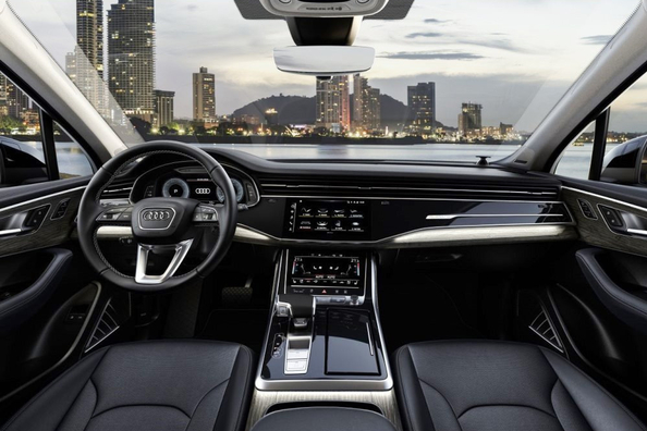 Audi Q7 (4M, facelift 2024): technische specificaties, uitrusting, foto's Foto 6
