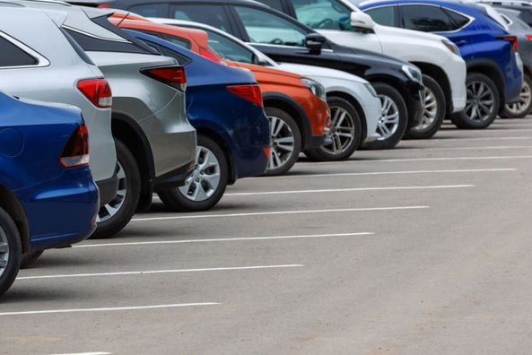 Welke autokleur is het meest praktisch? Punt voor punt