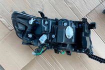 Toyota Land Cruiser 200 2007–2021 Koplampen 2016+ (Standart, gebruikt) foto 10