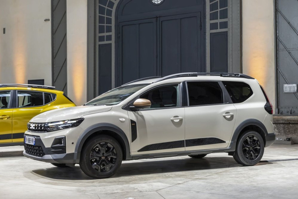 Review Dacia Jogger (2025): betaalbare zevenzits stationwagen