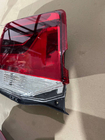 Toyota Land Cruiser 200 2007–2021 B-keus Achterlicht links binnen 2016-2021 (OEM-standaard) (voor kofferklep) (gekraakt) foto 2