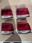 Toyota Land Cruiser 200 2007–2021 B-keus Achterlicht links binnen 2016-2021 (OEM-standaard) (voor kofferklep) (gekraakt) foto 1