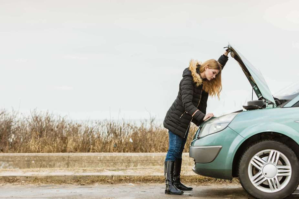Waarom de auto koud slecht start: oorzaken en oplossingen