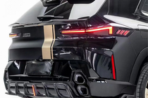 BMW XM G09 2022– Achterbumper diffuser AE (carbon) foto 15