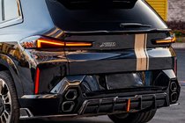 BMW XM G09 2022– Achterbumper diffuser AE (carbon) foto 17