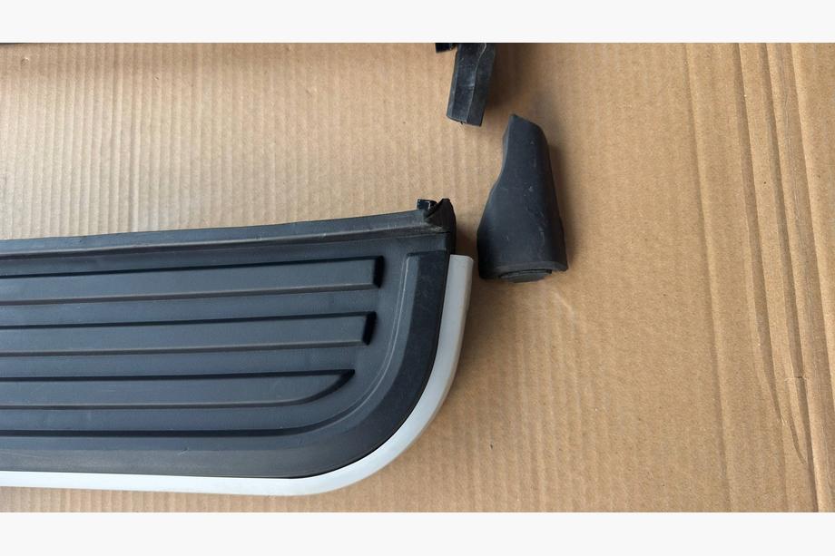 Land Rover Freelander II 2006–2014 Outlet Niken side steps (2 stuks, aluminium) Foto 3