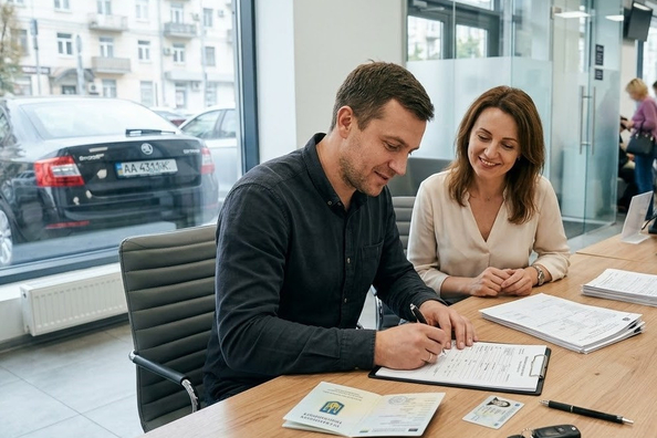 Auto overschrijven op nieuwe eigenaar: stappenplan