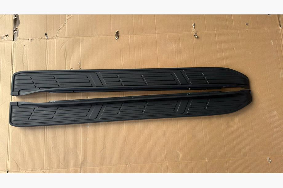 Toyota Land Cruiser Prado 150 2009–2023 Zijstappen Origineel (zonder bevestigingsmateriaal, 2 stuks, aluminium) Image